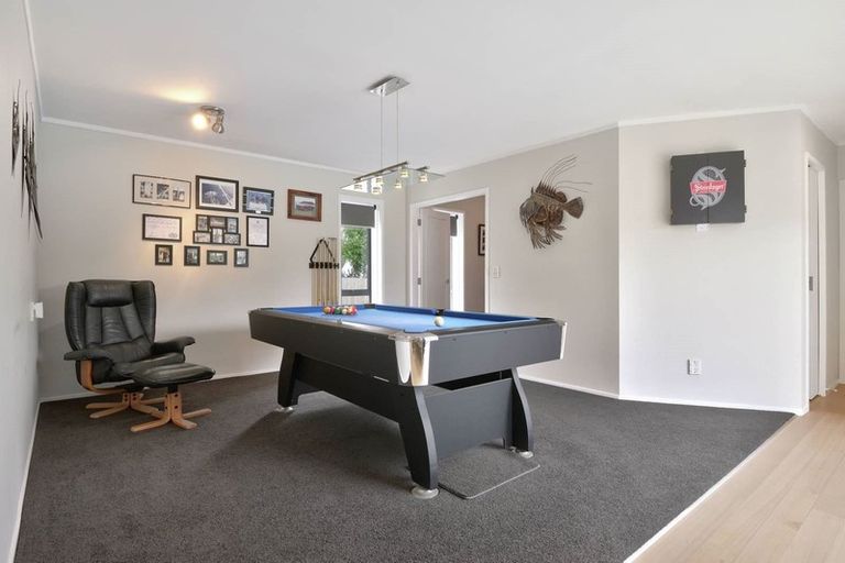 Photo of property in 15 Falstaff Place, Half Moon Bay, Auckland, 2012