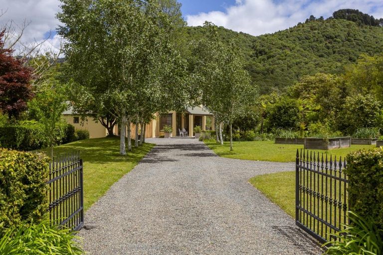 Photo of property in 23 Humu Street, Tokaanu, Turangi, 3381