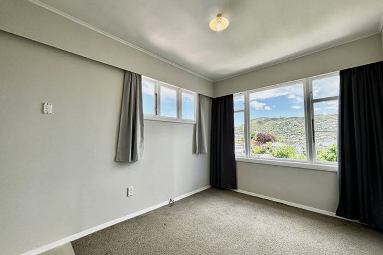 Photo of property in 69 Hatton Street, Karori, Wellington, 6012