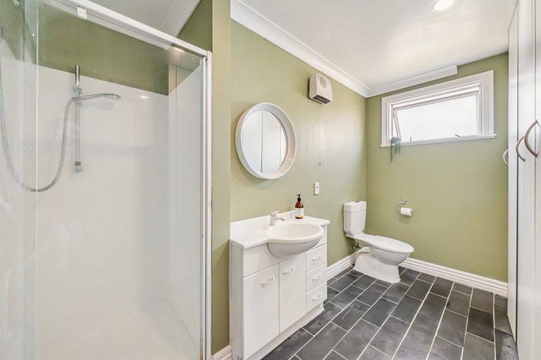 Photo of property in 39a Mana Street, Vogeltown, Wellington, 6021