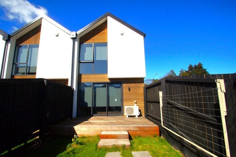 Photo of property in 1/27 New Brighton Road, Shirley, Christchurch, 8061