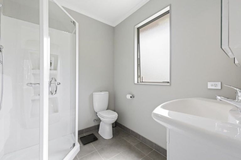 Photo of property in 28 Westminster Glen, Matakana, Warkworth, 0985