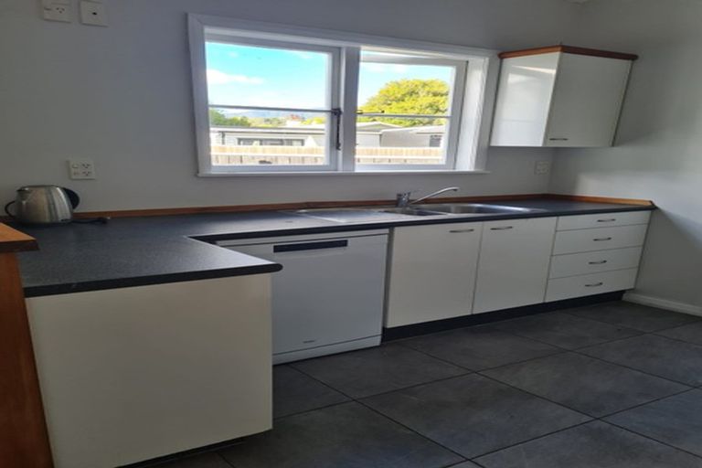 Photo of property in 73 Ward Street, Wallaceville, Upper Hutt, 5018