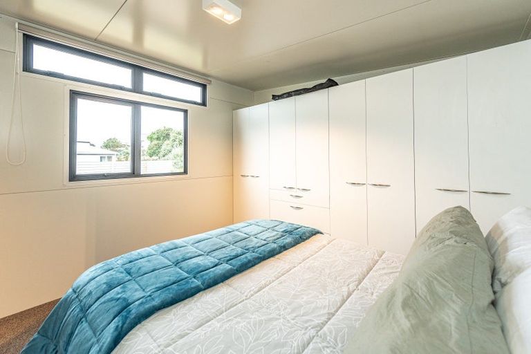 Photo of property in 43 Seafront Road, Castlecliff, Whanganui, 4501