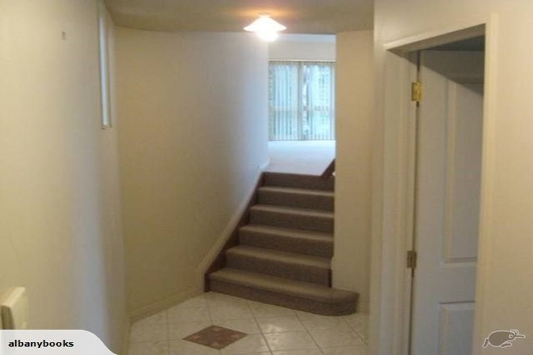 Photo of property in 30 St Clair Place, Browns Bay, Auckland, 0630