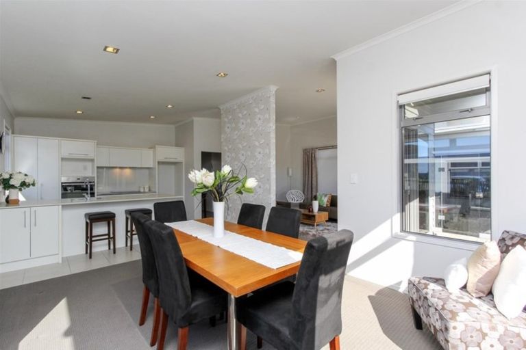 Photo of property in 16 Buller Street, New Plymouth, 4310