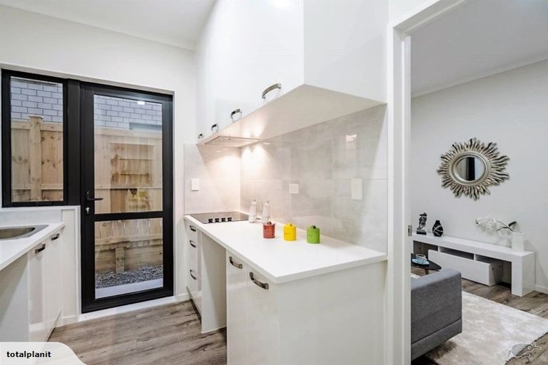 Photo of property in 27 Tir Conaill Avenue, Flat Bush, Auckland, 2019