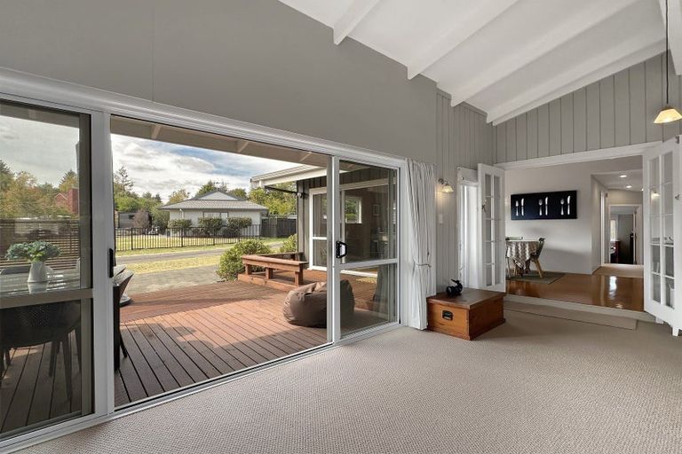 Photo of property in 13 Yasmin Lane, Kinloch, Taupo, 3377