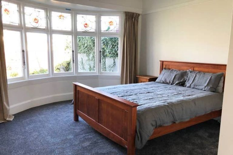 Photo of property in 11 Woodville Street, Edgeware, Christchurch, 8013