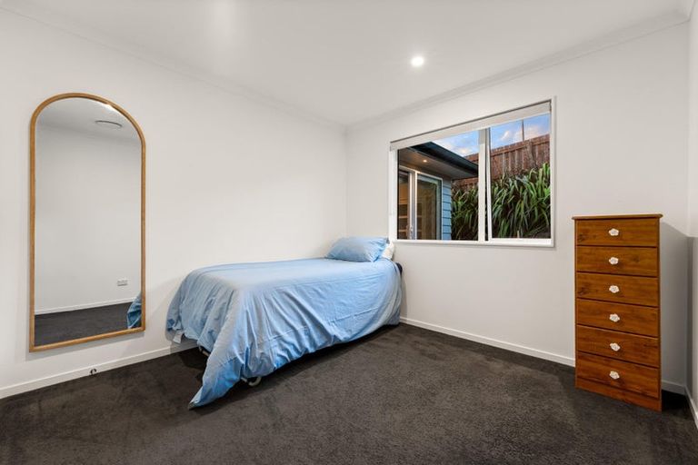 Photo of property in 55 Accolage Boulevard, Kumeu, 0810