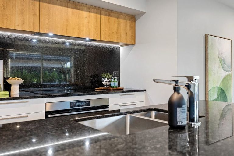 Photo of property in 5 Pierce Street, Marshland, Christchurch, 8083