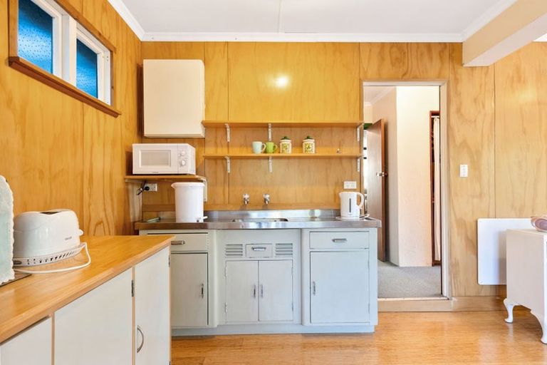 Photo of property in 102 Trewavas Street, Motueka, 7120