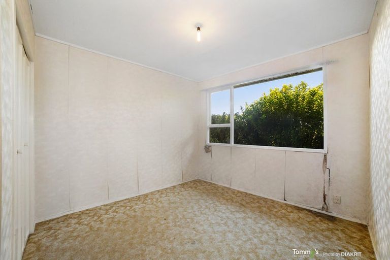 Photo of property in 1/65 Clifford Road, Johnsonville, Wellington, 6037