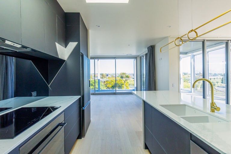 Photo of property in 31 The Terrace, Timaru, 7910