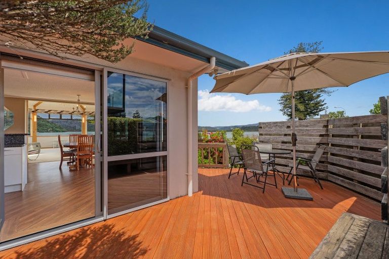 Photo of property in 53 Robinson Road, Whitianga, 3510