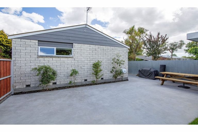 Photo of property in 2 Thorne Place, Rangiora, 7400