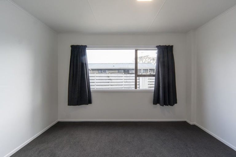 Photo of property in 22 Poaka Avenue, Dinsdale, Hamilton, 3204