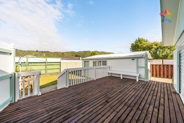Photo of property in 21 Berkeley Road, Wainuiomata, Lower Hutt, 5014