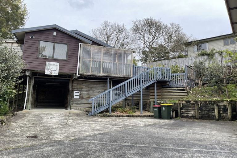 Photo of property in 2/30 Charles Dickens Drive, Mellons Bay, Auckland, 2014