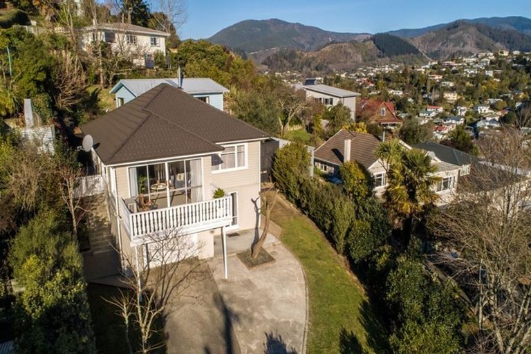 Photo of property in 63 Russell Street, Stepneyville, Nelson, 7010