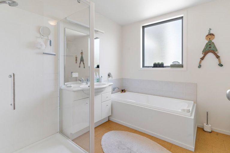 Photo of property in 3 Cherry Lane, Martinborough, 5711