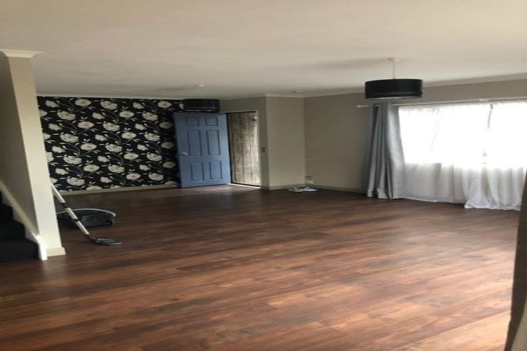 Photo of property in 2 Health Camp Road, Otaki Beach, Otaki, 5512