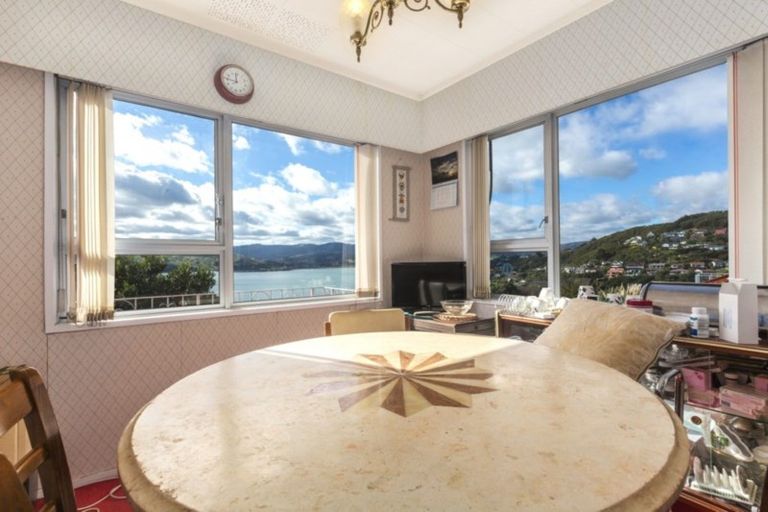 Photo of property in 7 Kenef Road, Paremata, Porirua, 5024