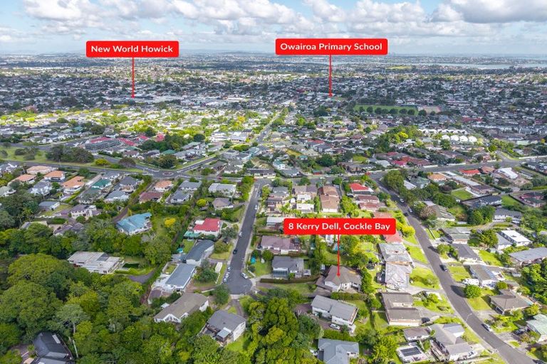 Photo of property in 8 Kerry Dell, Cockle Bay, Auckland, 2014