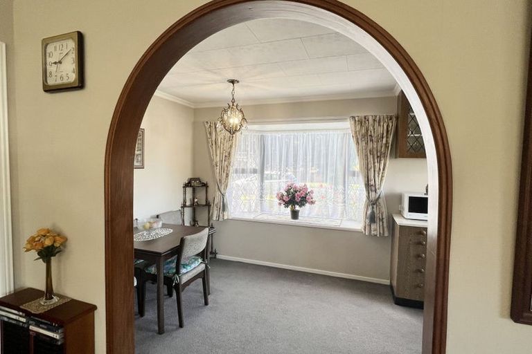 Photo of property in 92 Newcastle Street, Windsor, Invercargill, 9810