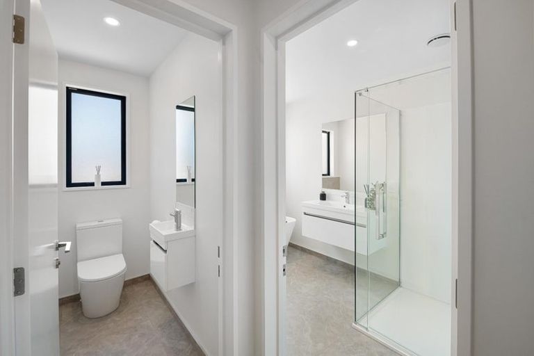 Photo of property in 96 Eriksen Road, Te Awa, Napier, 4110