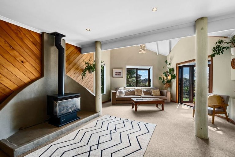 Photo of property in 7 Honnor Place, Hurdon, New Plymouth, 4310