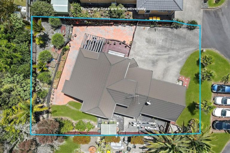 Photo of property in 8 Chardonnay Rise, Henderson, Auckland, 0612