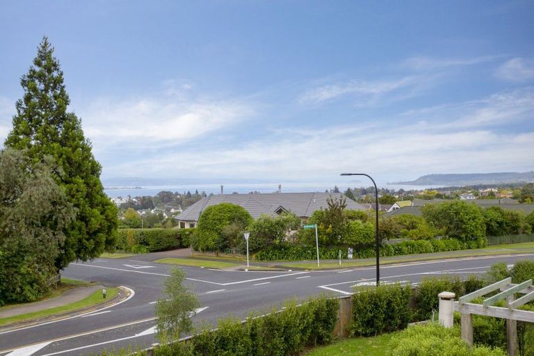 Photo of property in 68 Huka Heights Drive, Rangatira Park, Taupo, 3330