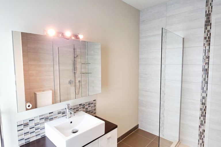 Photo of property in 65 Matatua Road, Raumati Beach, Paraparaumu, 5032