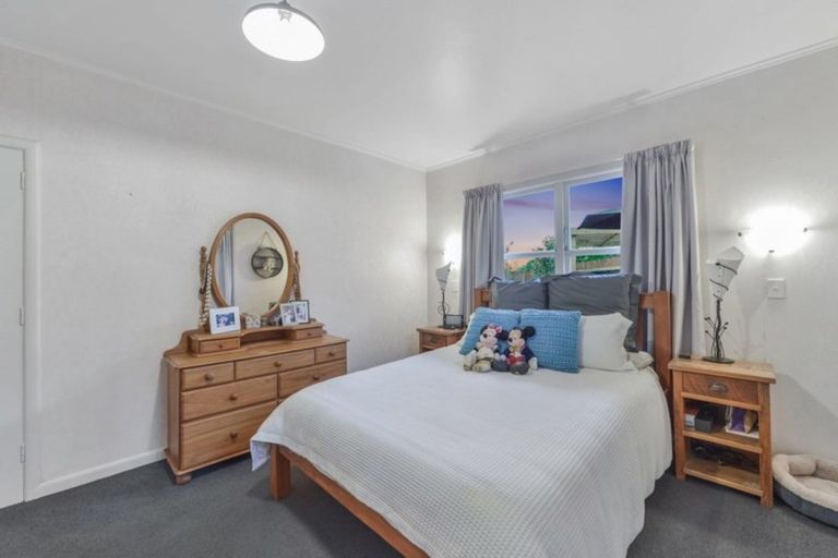 Photo of property in 25 Hinton Avenue, Forest Lake, Hamilton, 3200