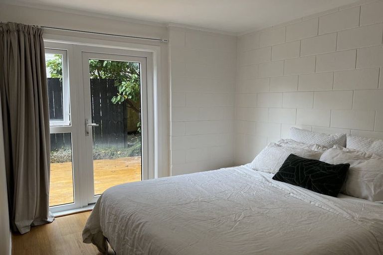 Photo of property in 2/106 Monarch Avenue, Hillcrest, Auckland, 0627