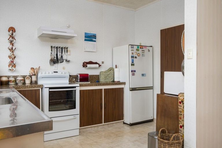 Photo of property in 5 Tukura Road, Inner Kaiti, Gisborne, 4010