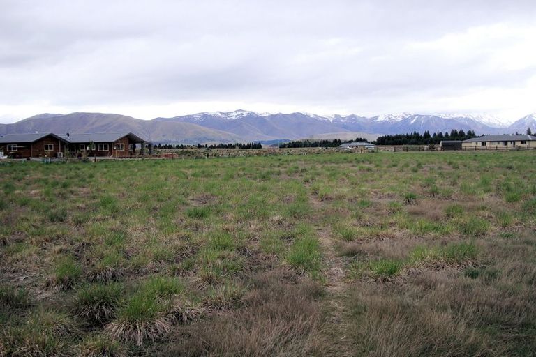 Photo of property in 11 Harris Place, Twizel, 7901