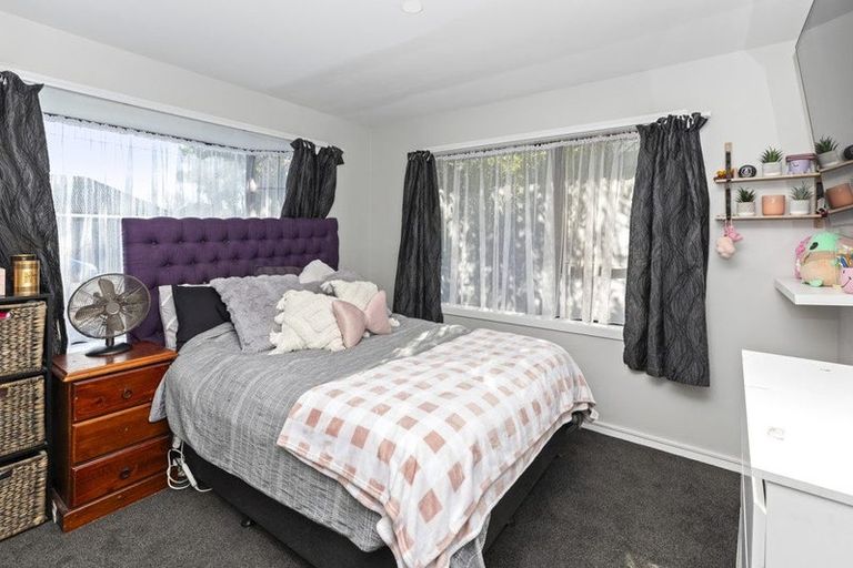 Photo of property in 36 Gould Crescent, Woolston, Christchurch, 8023