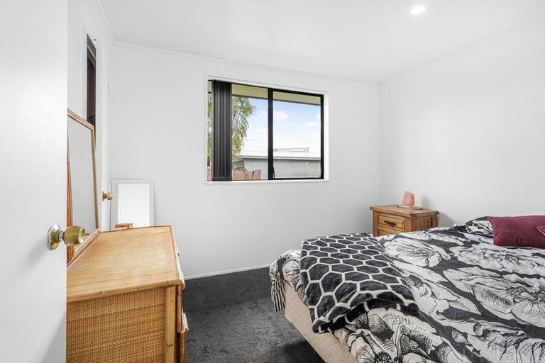 Photo of property in 20a Crawshaw Drive, Nawton, Hamilton, 3200