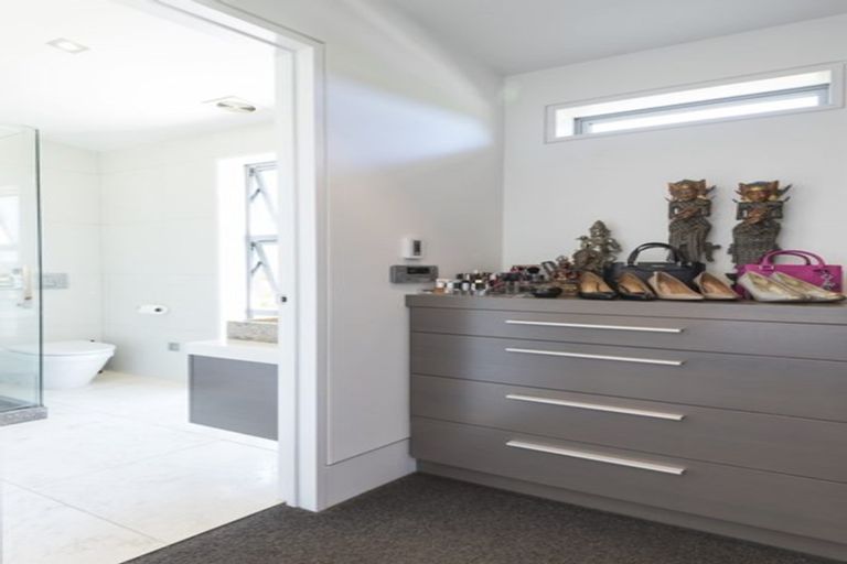 Photo of property in 701 Whitford Road, Whitford, Howick, 2571