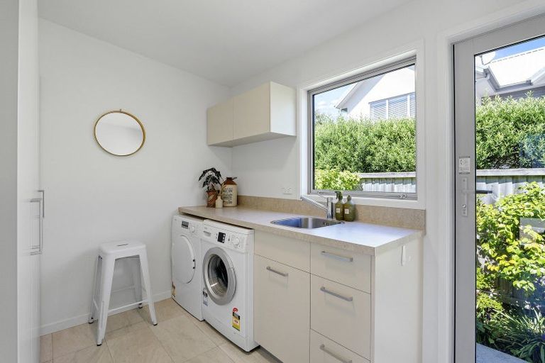 Photo of property in 6a Taylors Avenue, Bryndwr, Christchurch, 8052