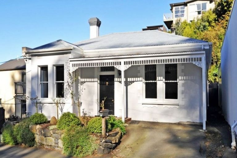 Photo of property in 19 Serpentine Avenue, Dunedin Central, Dunedin, 9016