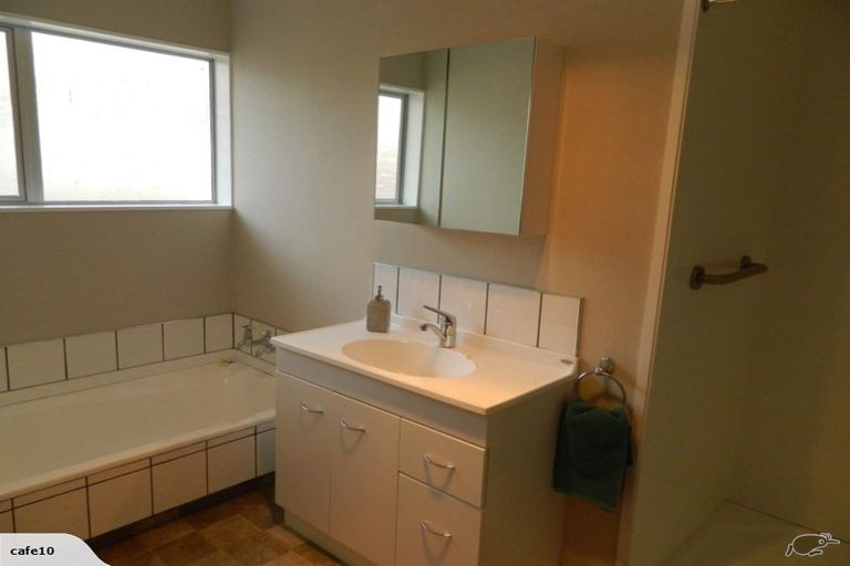 Photo of property in 2/1148 Alexandra Street, Te Awamutu, 3800