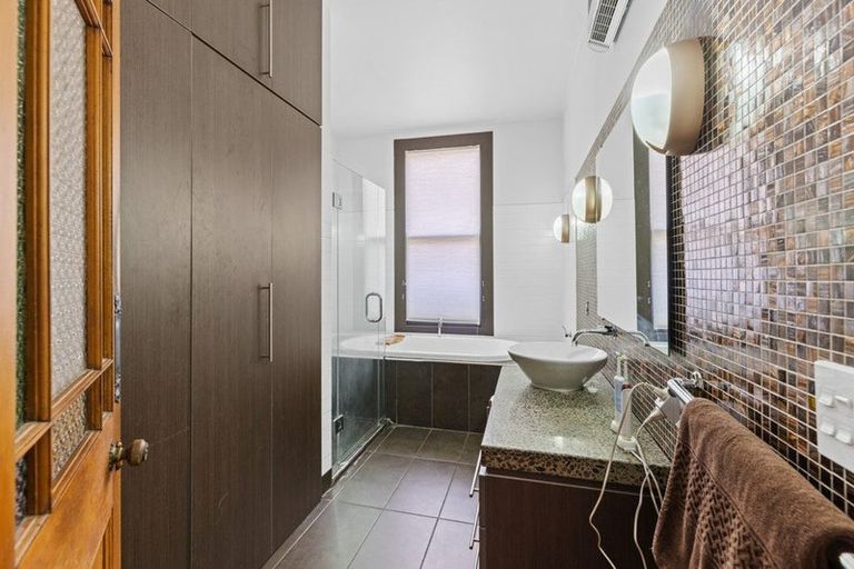 Photo of property in 29 Forbes Street, Sydenham, Christchurch, 8023