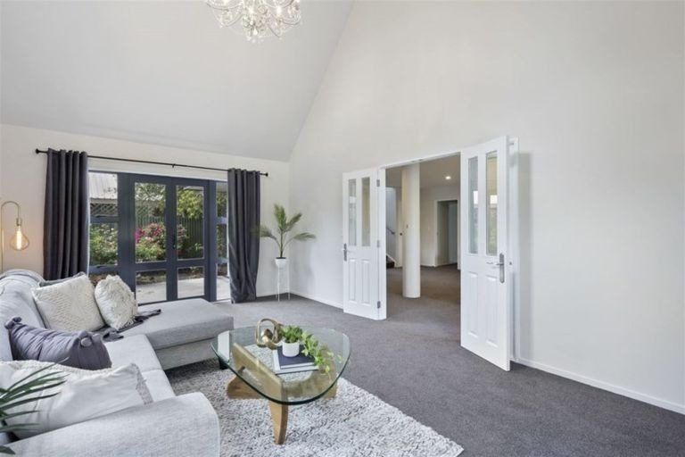 Photo of property in 27 Nyoli Street, Northcote, Christchurch, 8052