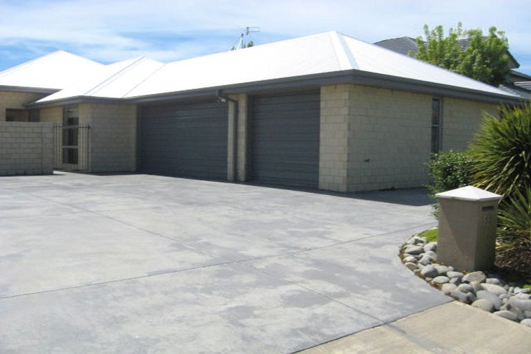 Photo of property in 29 Anglem Way, Northwood, Christchurch, 8051