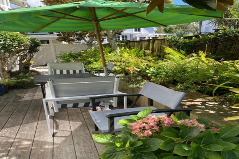 Photo of property in 10 Huia Street, Devonport, Auckland, 0624