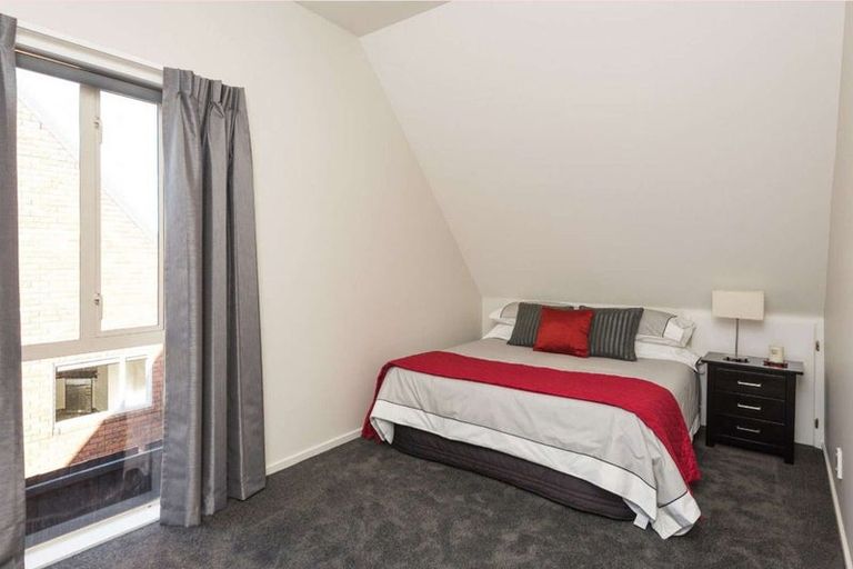 Photo of property in 76a Barbour Street, Waltham, Christchurch, 8011