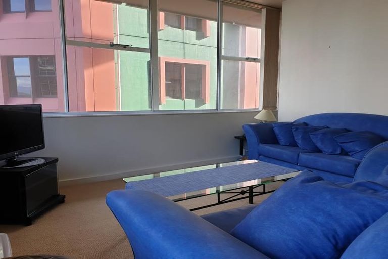 Photo of property in Terrace Tower Apartments, 10b/126 The Terrace, Wellington Central, Wellington, 6011
